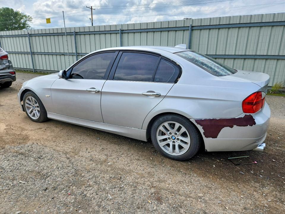 2007 BMW 3 series VIN WBAVA33577KX78366 COPART salvage auction — FRONT END, La - Permit To Sell - Reconstructed, sold $950 on 2026-07-02 (photo 2)
