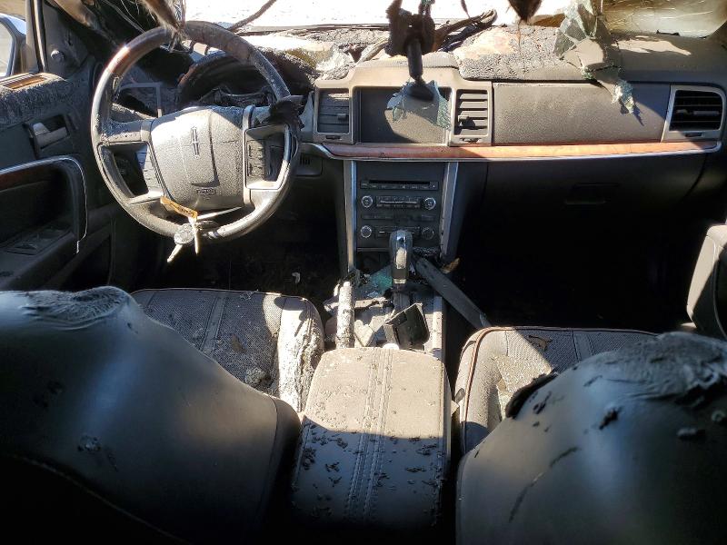 2010 Lincoln VIN 3LNHL2GC9AR600910 COPART salvage auction — BURN, Il - Salvage Certificate, sold $225 on 2026-07-22 (photo 8)