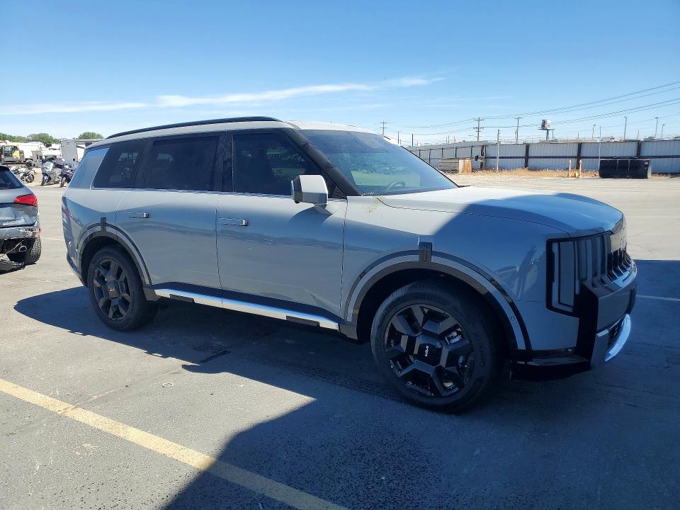2027 Kia Telluride VIN 5XYPLESA7VG001043 COPART salvage auction — UNDERCARRIAGE, ID - SALVAGE CERTIFICATE OF TITLE, sold $30,250 on 2026-07-23 (photo 4)