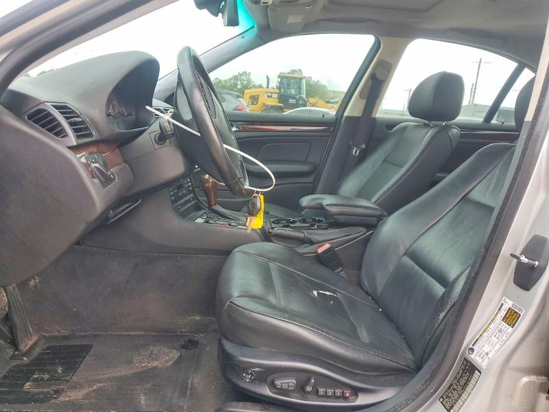 2005 BMW 3er VIN WBAEV33425KW15911 COPART salvage auction — FRONT END, Fl - Certificate Of Destruction, sold $225 on 2026-07-02 (photo 7)