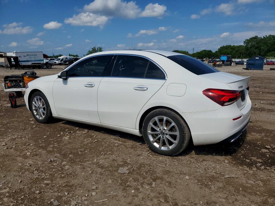 2019 Mercedes-benz A-klasse VIN WDD3G4EB0KW001892 COPART salvage auction — MINOR DENT/SCRATCHES, Wv - Certificate Of Title, sold $8,600 on 2026-07-17 (photo 2)