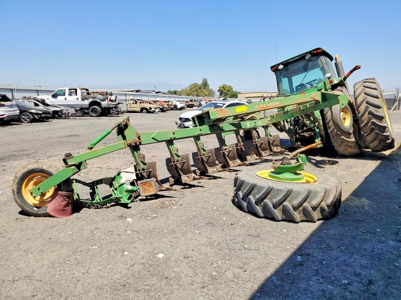 2021 John deere 8330 VIN 11223344556677889 COPART salvage auction — SIDE, CA - BILL OF SALE, sold $21,500 on 2026-07-06 (photo 4)