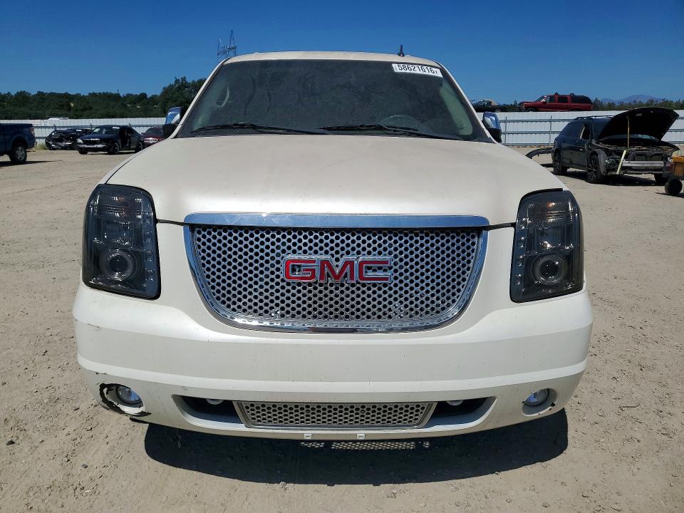 2008 Gmc Yukon xl VIN 1GKFK16398R214007 COPART salvage auction — MINOR DENT/SCRATCHES, Ca - Cert Of Title-Salvaged, sold $1,000 on 2026-07-10 (photo 5)