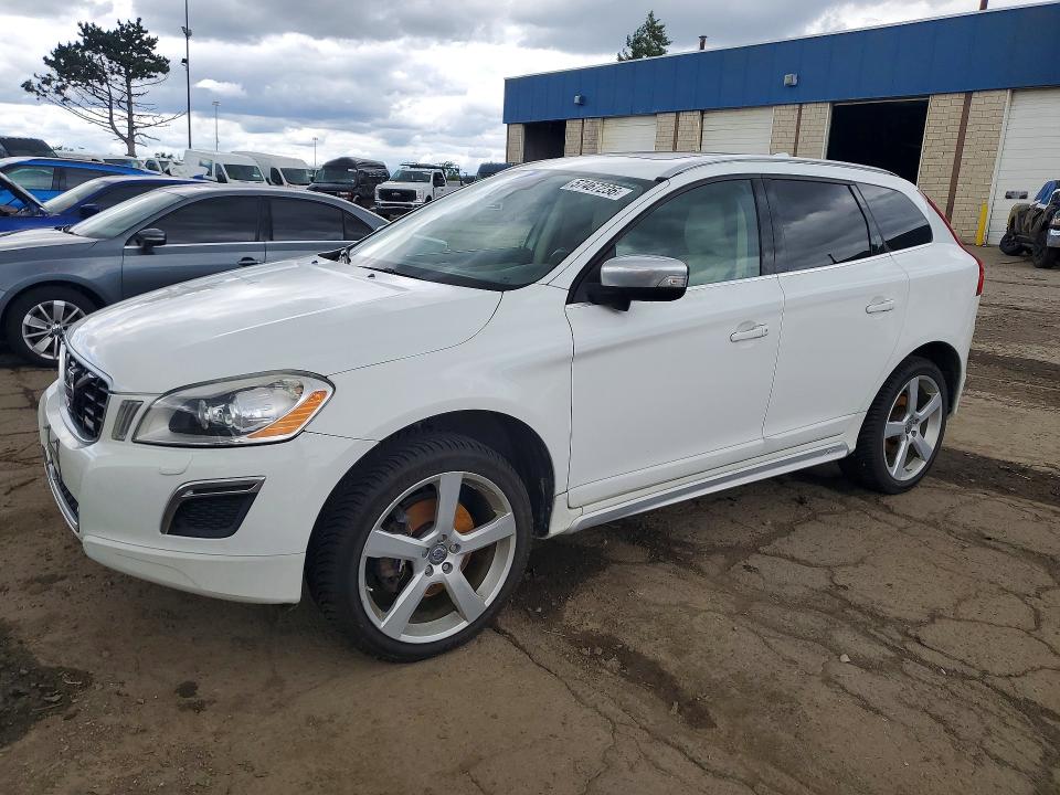 2011 Volvo Xc60 VIN YV4952DZ7B2202948 COPART salvage auction — SIDE, Mi - Certificate Of Title, sold $800 on 2026-07-24 (photo 1)