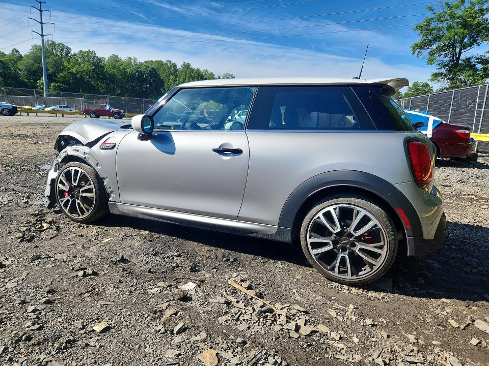 2024 Mini VIN WMW73DH08R2U95984 COPART salvage auction — FRONT END, Md - Cert Of Salvage > 75% Damage, sold $5,600 on 2026-07-07 (photo 2)