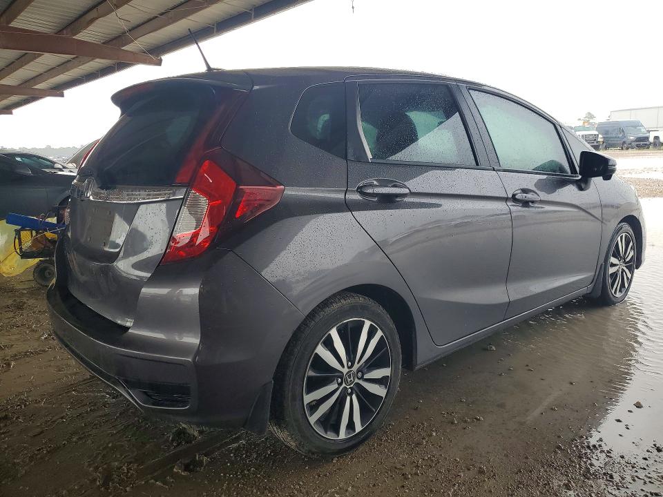 2018 Honda Fit VIN 3HGGK5H89JM719876 COPART salvage auction — WATER/FLOOD, Tx - Salvage Title-Flood Damage, sold $150 on 2026-08-21 (photo 3)
