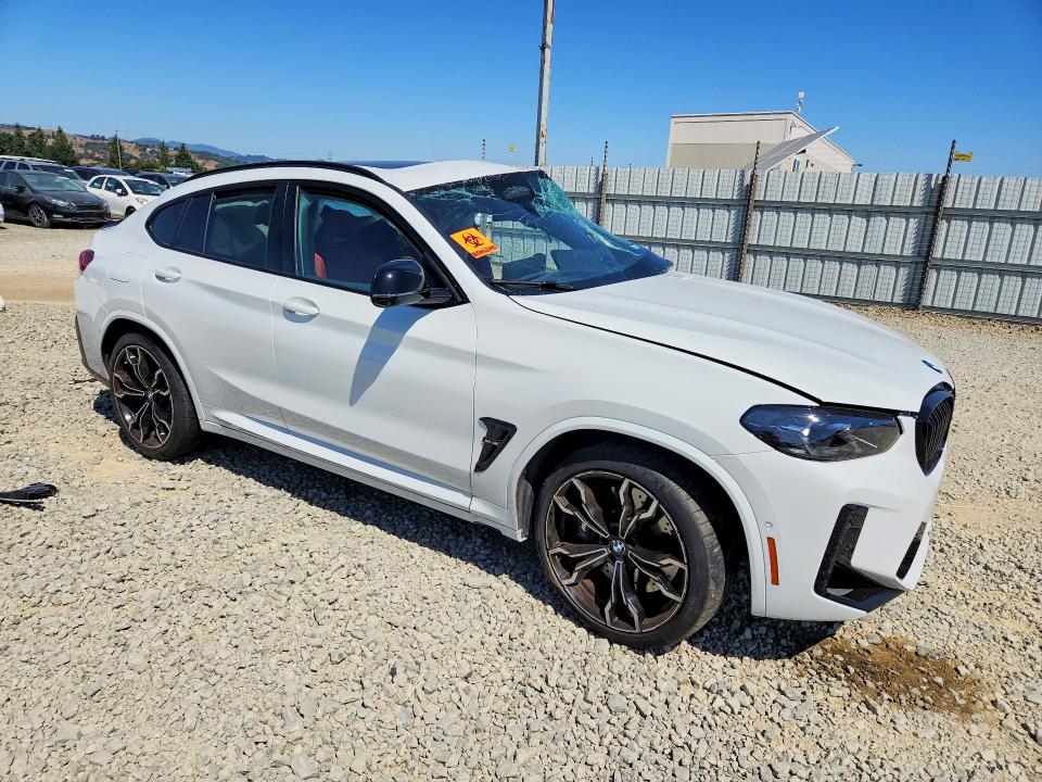 2024 BMW X4 VIN 5YM23EC01R9U35960 COPART salvage auction — SIDE, CA - SALVAGE CERTIFICATE, sold $18,100 on 2026-08-27 (photo 4)