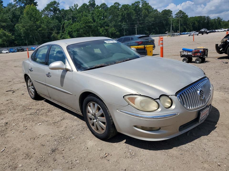 2008 Buick Lacrosse VIN 2G4WD582881274754 COPART salvage auction — MINOR DENT/SCRATCHES, La - Non Public Clean Title, sold $225 on 2026-07-10 (photo 4)