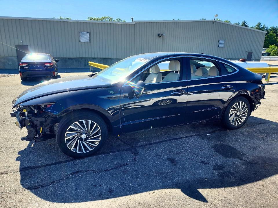 2023 Hyundai Sonata VIN KMHL34JJ1PA073672 COPART salvage auction — FRONT END, Id - Salvage Certificate Of Title, sold $100 on 2026-07-28 (photo 1)
