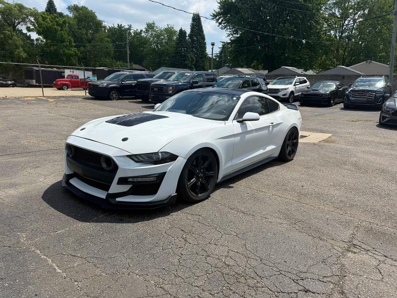2019 Ford Mustang VIN 1FA6P8CF4K5146692 COPART salvage auction — MINOR DENT/SCRATCHES, MI - CERT OF TITLE-REBUILT SALVAGE (P), sold $7,000 on 2026-07-31 (photo 2)
