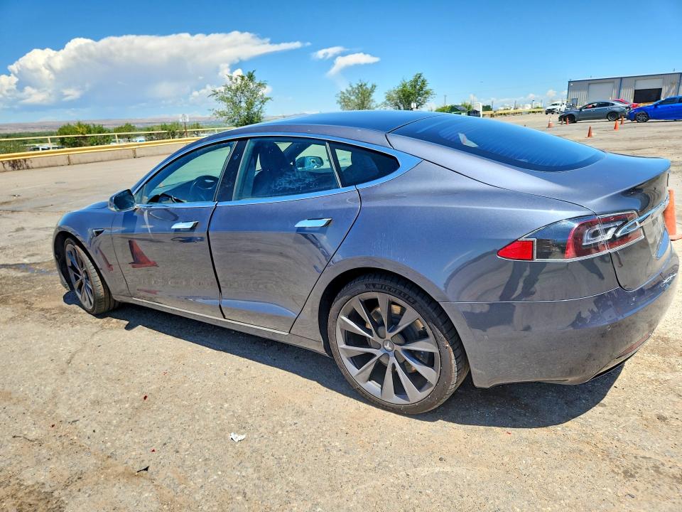 2021 Tesla Model s VIN 5YJSA1E20MF427773 COPART salvage auction — FRONT END, NM - CERT OF TITLE-SALVAGE, sold $275 on 2026-07-27 (photo 2)