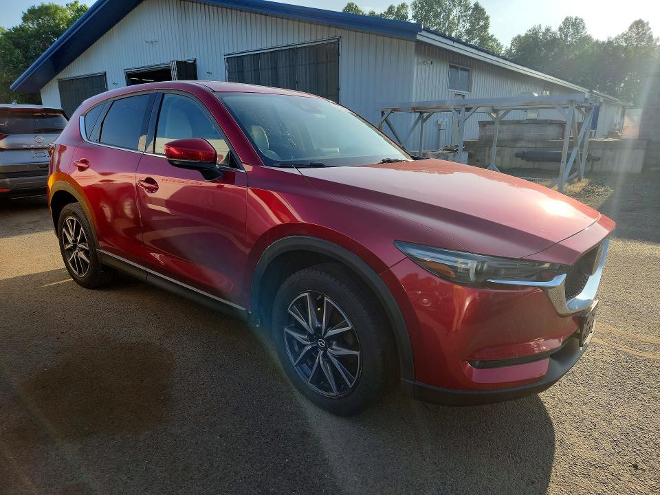 2017 Mazda Cx-5 VIN JM3KFADL7H0183529 COPART salvage auction — MINOR DENT/SCRATCHES, NH - CERTIFICATE OF TITLE, sold $2,450 on 2026-07-10 (photo 4)