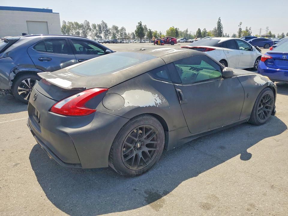 2011 Nissan 370z VIN JN1AZ4EH6BM551631 COPART salvage auction — FRONT END, CA - DIS/DLR/EXP ONLY CLEAN TITLE, sold $2,450 on 2026-07-14 (photo 3)