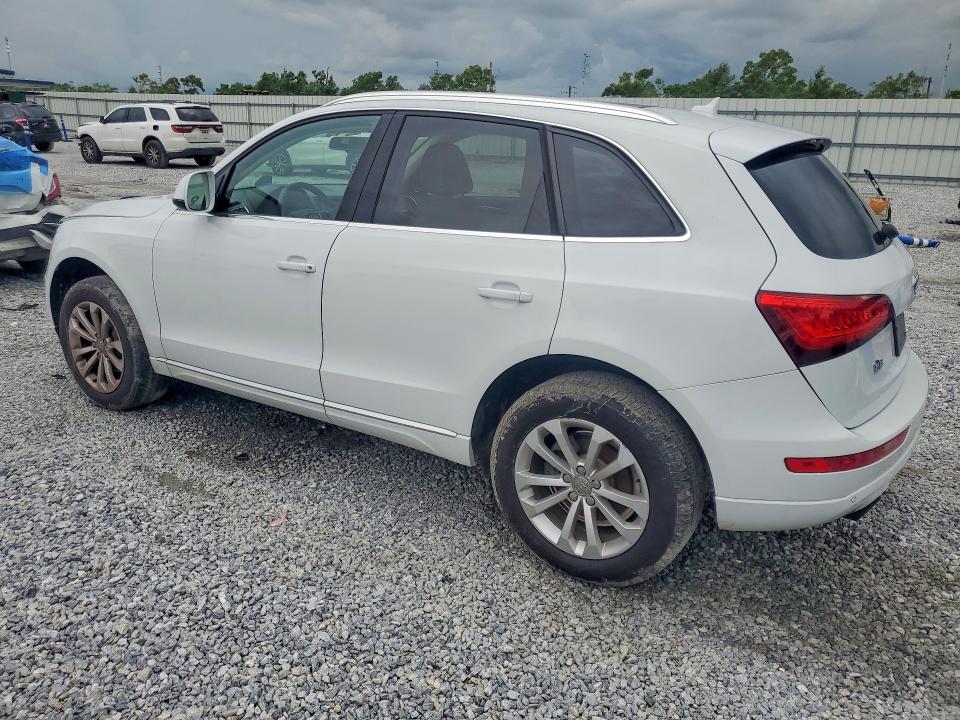 2013 Audi Q5 VIN WA1LFAFP9DA076946 COPART salvage auction — WATER/FLOOD, La - Cert Of Title-Salvage Flood, sold $1,500 on 2026-07-13 (photo 2)