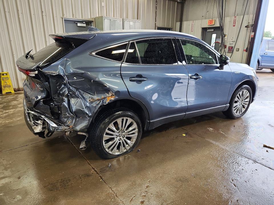 2021 Toyota Venza VIN JTEAAAAH1MJ075328 COPART salvage auction — REAR END, Il - Salvage Certificate, sold $10,400 on 2026-07-28 (photo 3)