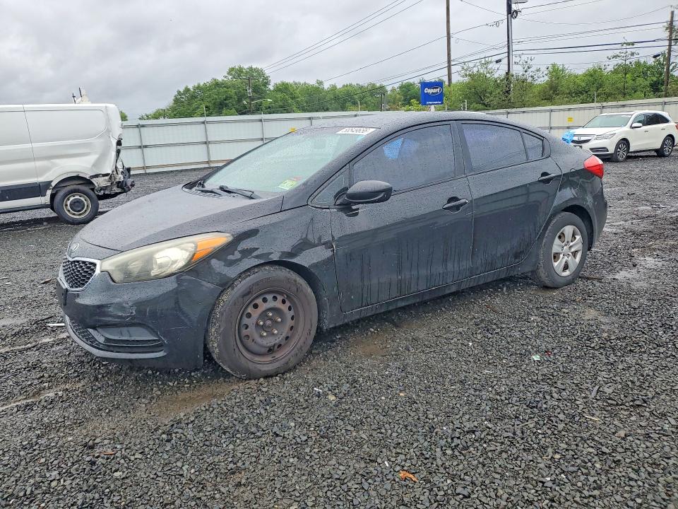 2014 Kia Forte VIN KNAFK4A65E5138588 COPART salvage auction — FRONT END, NJ - CERT OF TITLE-SALVAGE (P), sold $375 on 2026-07-02 (photo 1)