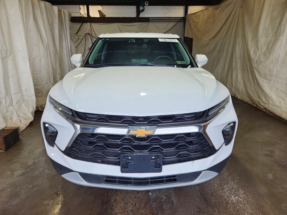 2023 Chevrolet Blazer VIN 3GNKBHR40PS193915 COPART salvage auction — NORMAL WEAR, Pa - Cert Of Title (P), sold $16,000 on 2026-07-02 (photo 5)
