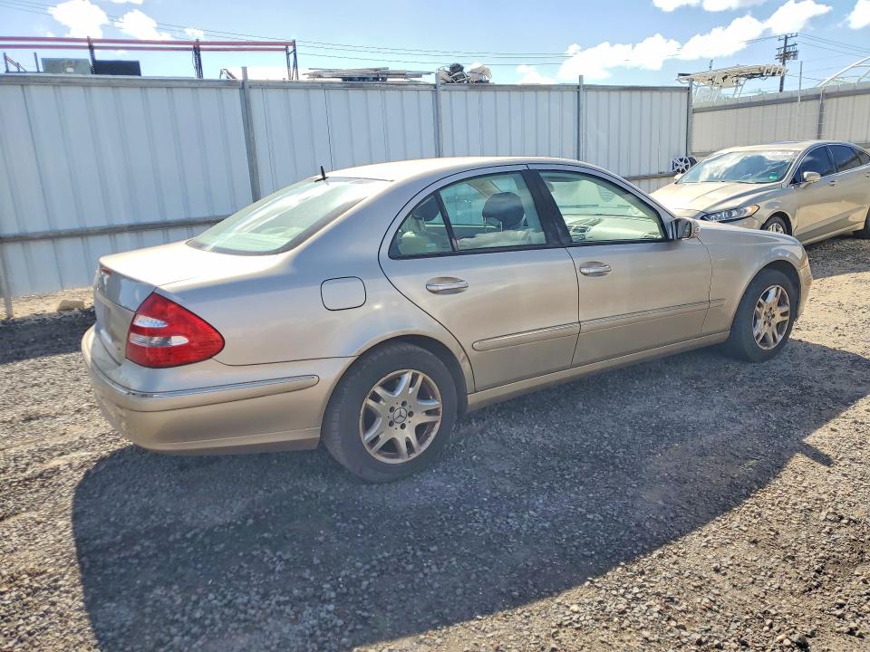 2004 Mercedes-benz E-klasse VIN WDBUF65J54A533416 COPART salvage auction — SIDE, Hi - Certificate Of Salvage, sold $200 on 2026-08-10 (photo 3)