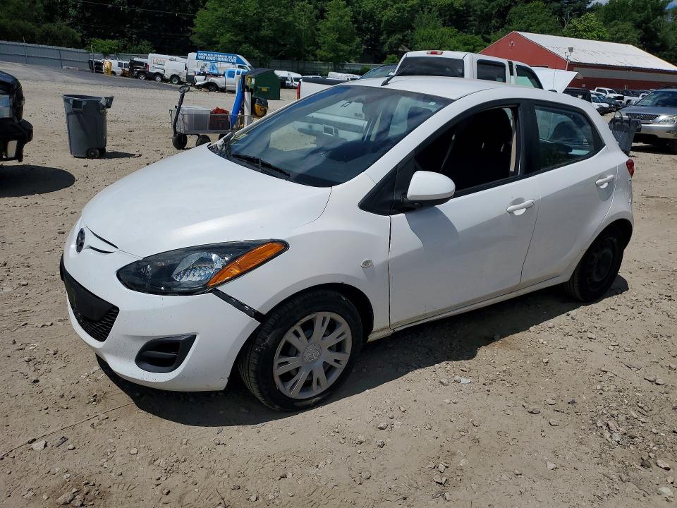2012 Mazda 2 VIN JM1DE1KZ3C0136728 COPART salvage auction — FRONT END, Ma - Cert Of Title-Reconstrctd Coll, sold $650 on 2026-07-06 (photo 1)