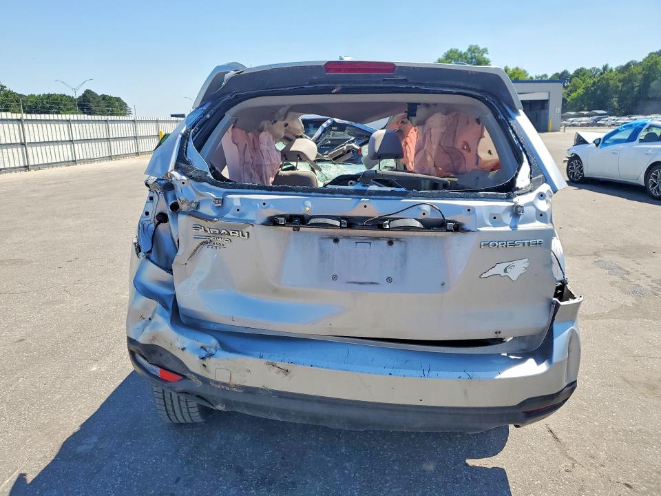 2018 Subaru Forester VIN JF2SJAECXJH403082 COPART salvage auction — ALL OVER, Nc - Salvage Certificate Of Title, sold $250 on 2026-07-16 (photo 6)