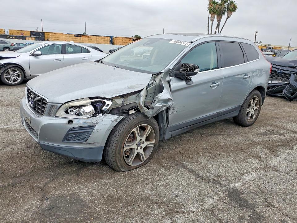 2013 Volvo VIN YV4902DZ5D2428259 COPART salvage auction — FRONT END, Ca - Salvage Certificate, sold $575 on 2026-07-28 (photo 1)