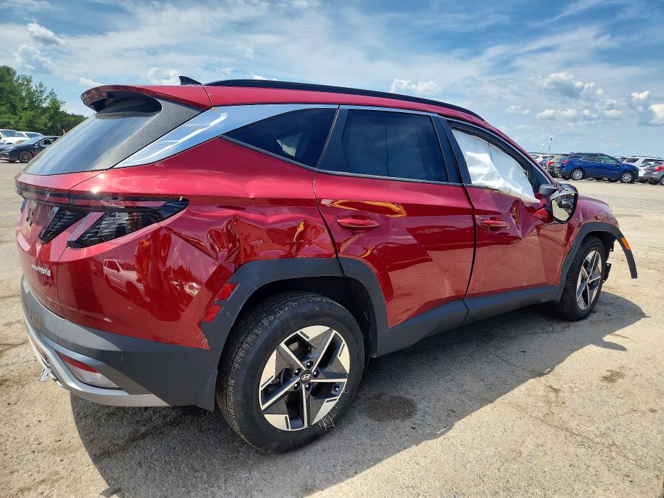 2025 Hyundai Tucson VIN KM8JCDD12SU316934 COPART salvage auction — ROLLOVER, PA - CERTIFICATE OF SALVAGE, sold $2,350 on 2026-07-31 (photo 3)