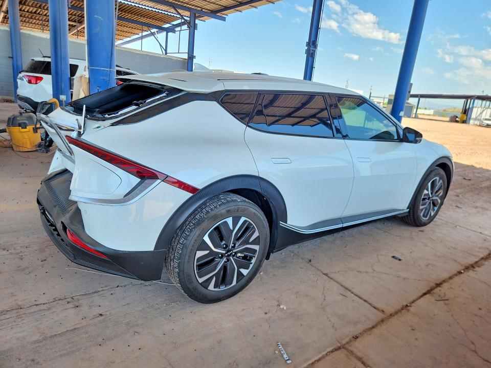 2024 Kia Ev6 VIN KNDC34LA8R5224844 COPART salvage auction — REAR END, Az - Cert Of Title - Salvage, sold $4,100 on 2026-07-28 (photo 3)