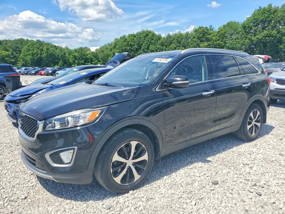 2017 Kia Sorento VIN 5XYPH4A13HG258797 COPART salvage auction — MINOR DENT/SCRATCHES, Ri - Certificate Of Title (P), sold $4,300 on 2026-07-29 (photo 1)