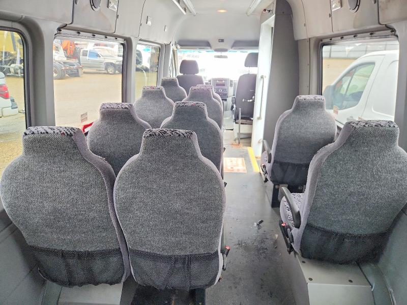 2011 Mercedes-benz Sprinter VIN WDABF4CC6B5606836 COPART salvage auction — SIDE, Ab - Bos - Active, sold $2,600 on 2026-07-09 (photo 5)