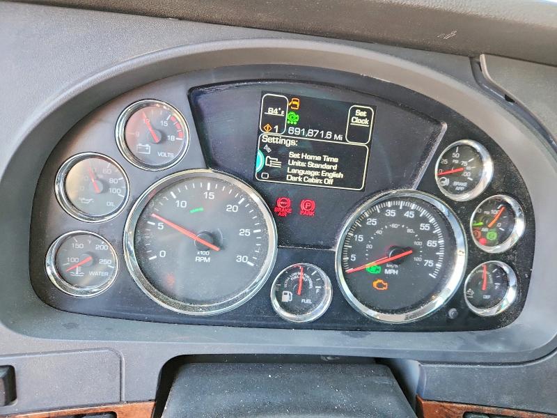 2021 Kenworth T680 VIN 1XKYDP9X2MJ446543 COPART salvage auction — MINOR DENT/SCRATCHES, GA - CERTIFICATE OF TITLE, sold $26,750 on 2026-07-27 (photo 8)