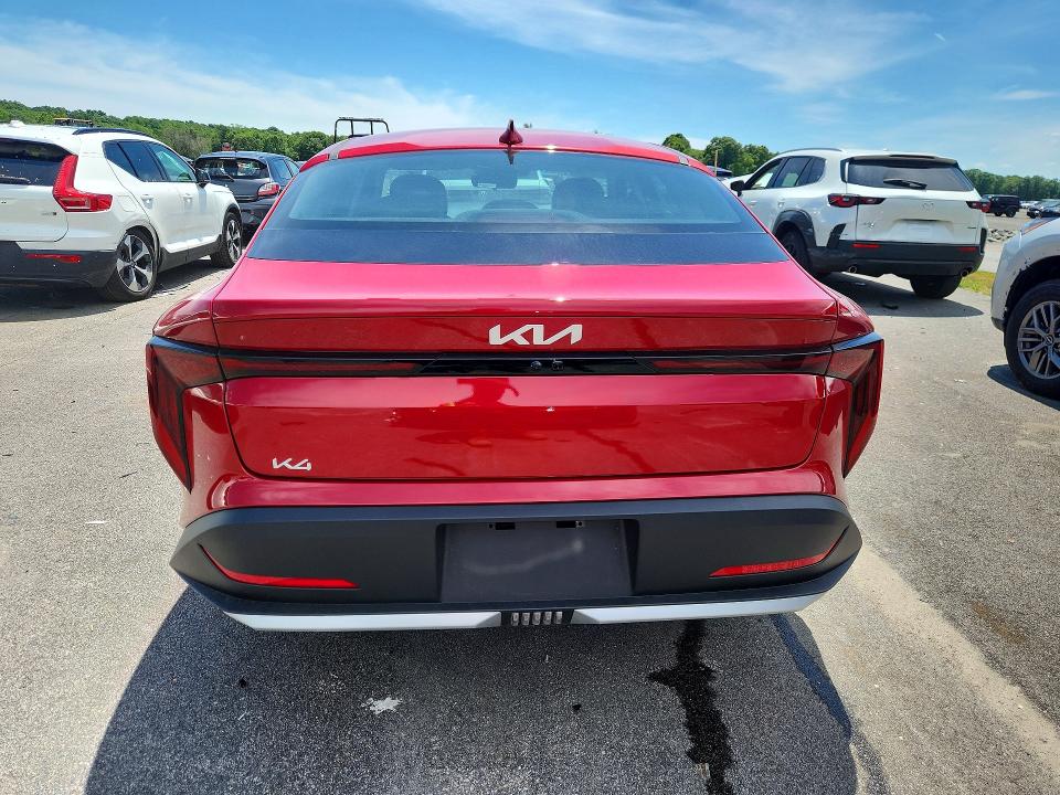 2026 Kia K4 VIN 3KPFT4DE4TE346966 COPART salvage auction — FRONT END, VA - CERT OF TITLE - SALVAGE, sold $8,000 on 2026-07-27 (photo 6)