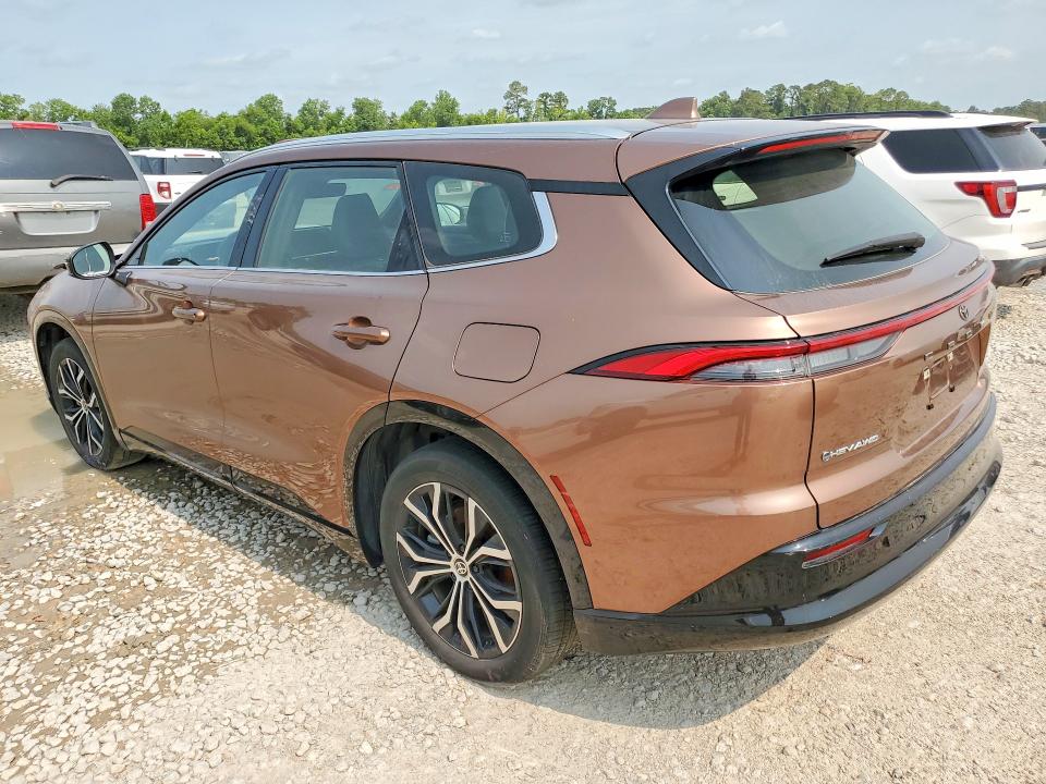 2025 Toyota Crown signia VIN JTDACAAJ4S3000173 COPART salvage auction — FRONT END, Tx - Salvage Vehicle Title, sold $15,500 on 2026-07-28 (photo 2)