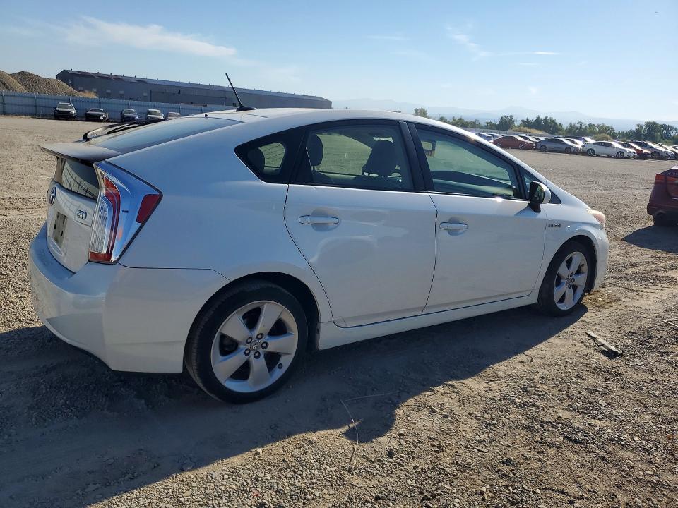 2013 Toyota Prius VIN JTDKN3DU8D5691506 COPART salvage auction — VANDALISM, CA - SALVAGE CERTIFICATE, sold $5,100 on 2026-07-24 (photo 3)