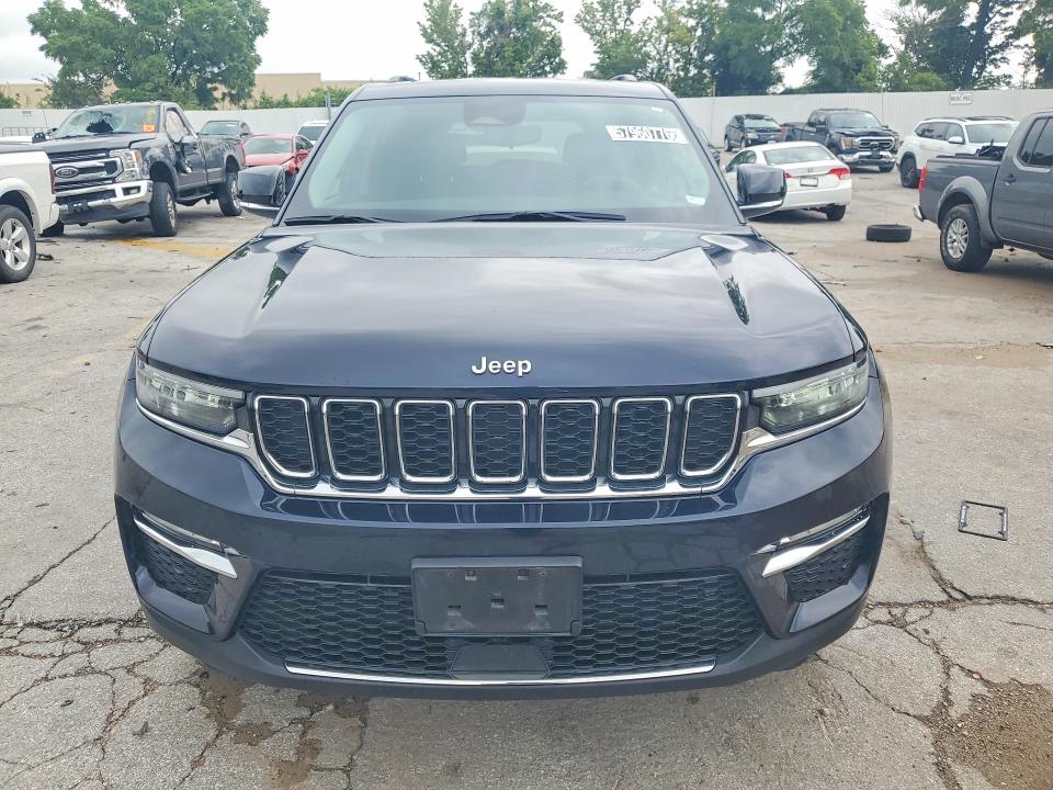 2023 Jeep Grand cherokee VIN 1C4RJHBG3P8848639 COPART salvage auction — NORMAL WEAR, Mo - Certificate Of Title, sold $23,750 on 2026-07-02 (photo 5)