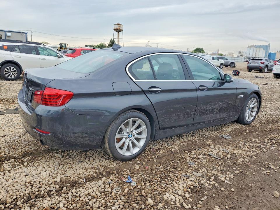 2014 BMW 5er VIN WBA5B3C58ED537379 COPART salvage auction — MECHANICAL, Il - Certificate Of Title, sold $3,100 on 2026-07-08 (photo 3)
