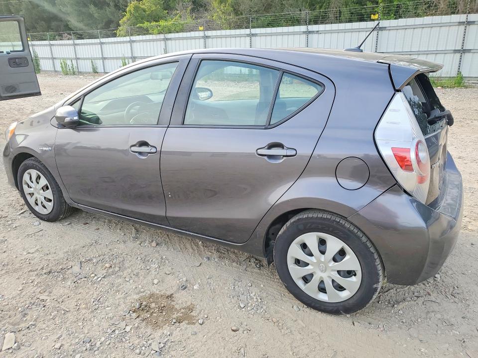 2014 Toyota Prius VIN JTDKDTB32E1565177 COPART salvage auction — REAR END, VA - CERT OF TITLE - SALVAGE, sold $825 on 2026-07-28 (photo 2)