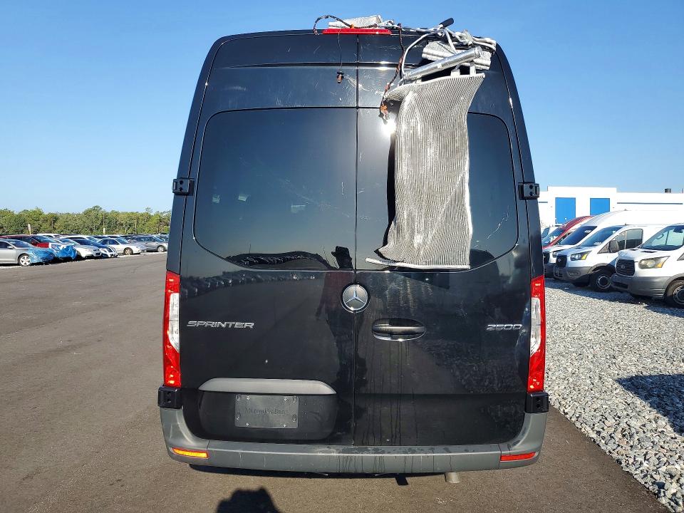 2025 Mercedes-benz Sprinter VIN W1Z4KGHY9ST214329 COPART salvage auction — ROOF, IL - CERTIFICATE OF TITLE (P), sold $11,600 on 2026-07-22 (photo 6)