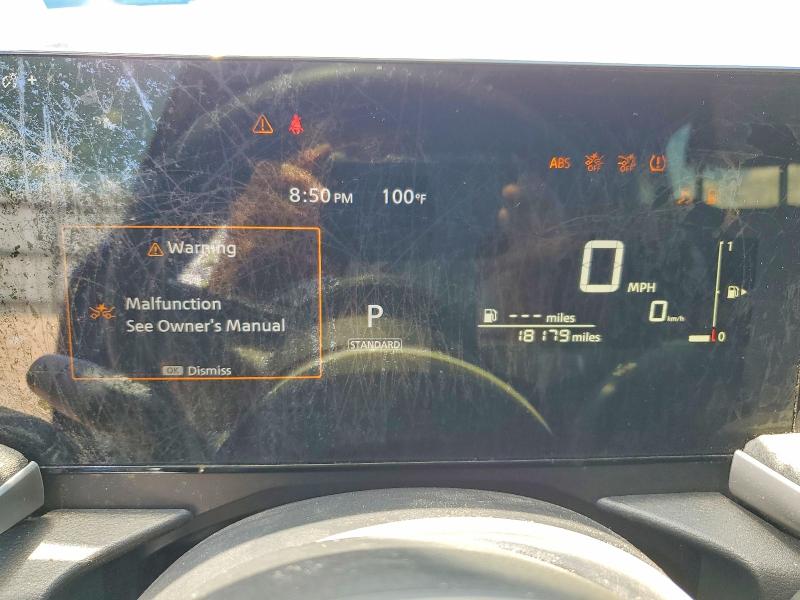 2025 Nissan Kicks VIN 3N8AP6CA7SL373120 COPART salvage auction — MINOR DENT/SCRATCHES, TX - CERTIFICATE OF TITLE (P), sold $9,500 on 2026-07-27 (photo 9)