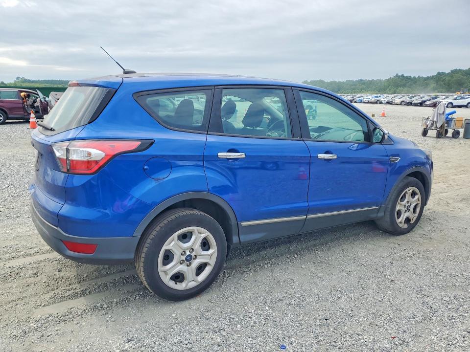 2018 Ford Escape VIN 1FMCU0F77JUC73139 COPART salvage auction — MINOR DENT/SCRATCHES, Nc - Certificate Of Title (P), sold $3,150 on 2026-07-27 (photo 3)