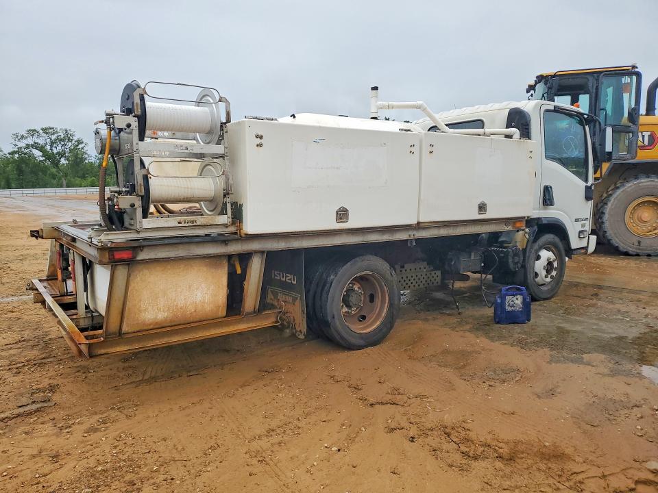 2012 Isuzu Npr VIN 54DC4W1B2CS803319 COPART salvage auction — MINOR DENT/SCRATCHES, FL - CERTIFICATE OF TITLE, sold $3,850 on 2026-07-08 (photo 3)