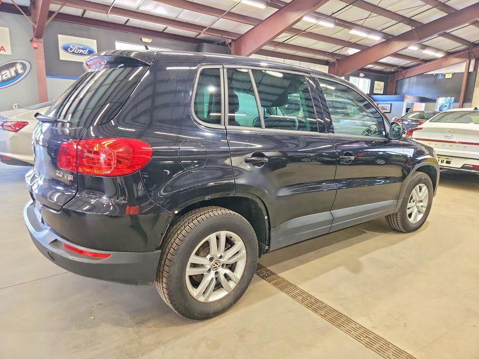 2012 Volkswagen Tiguan VIN WVGAV7AX4CW578884 COPART salvage auction — MINOR DENT/SCRATCHES, Ma - Certificate Of Title (P), sold $1,250 on 2026-07-09 (photo 3)