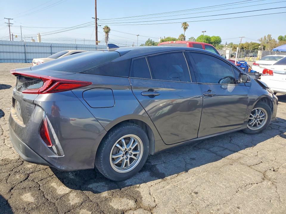 2020 Toyota Prius VIN JTDKARFP8L3140878 COPART salvage auction — FRONT END, Ca - Salvage Certificate, sold $4,150 on 2026-07-02 (photo 3)