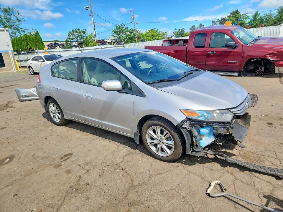 2011 Honda Insight VIN JHMZE2H73BS000439 COPART salvage auction — FRONT END, Ct - Cert Of Title-Salvage, sold $450 on 2026-07-31 (photo 4)