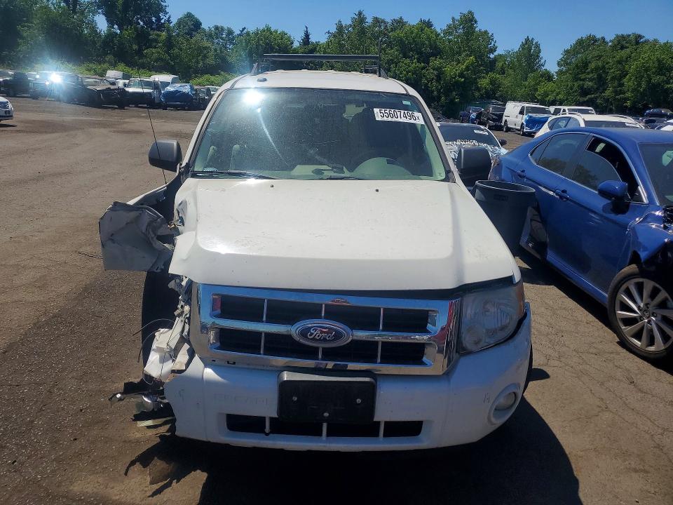 2010 Ford Escape VIN 1FMCU0D73AKC64551 COPART salvage auction — SIDE, CT - CERT OF TITLE-SALVAGE, sold $450 on 2026-07-02 (photo 5)