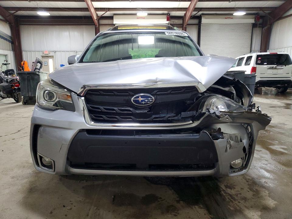 2017 Subaru Forester VIN JF2SJGTC9HH401405 COPART salvage auction — FRONT END, PA - CERTIFICATE OF SALVAGE, sold $2,200 on 2026-07-29 (photo 5)