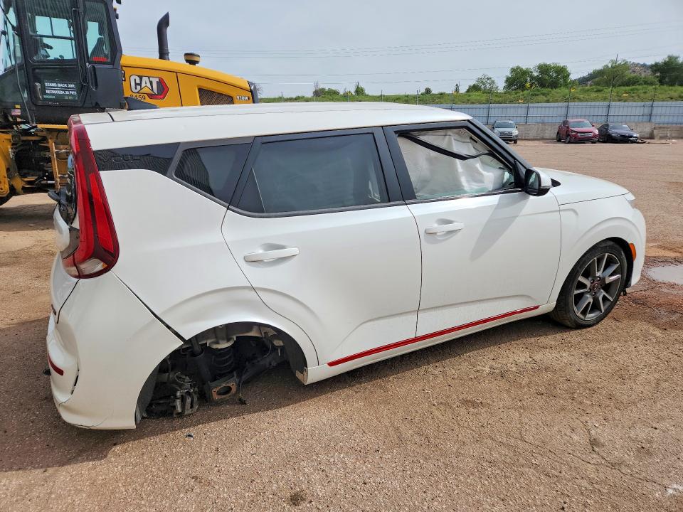 2020 Kia Soul VIN KNDJ63AU3L7073431 COPART salvage auction — SIDE, Co - Salvage Title, sold $1,700 on 2026-07-27 (photo 3)