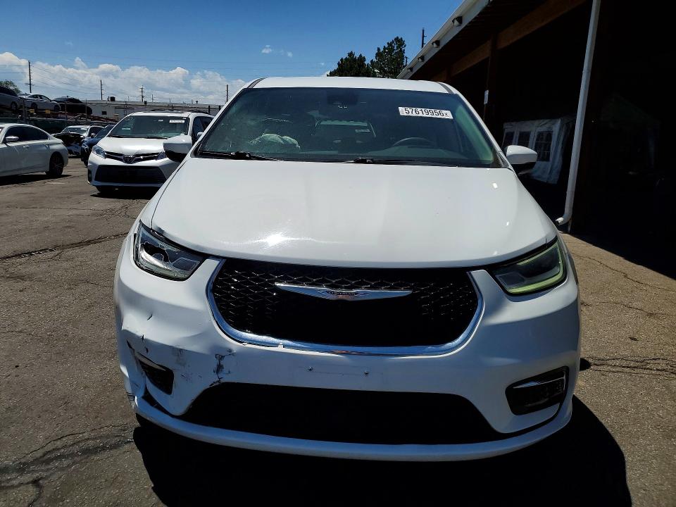 2023 Chrysler Pacifica VIN 2C4RC1BG2PR530596 COPART salvage auction — FRONT END, Co - Public - Salvage Title, sold $9,200 on 2026-07-09 (photo 5)