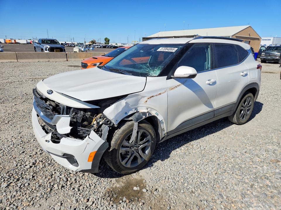 2021 Kia Seltos VIN KNDEUCAA1M7043388 COPART salvage auction — FRONT END, Co - Public - Salvage Title, sold $3,150 on 2026-07-14 (photo 1)