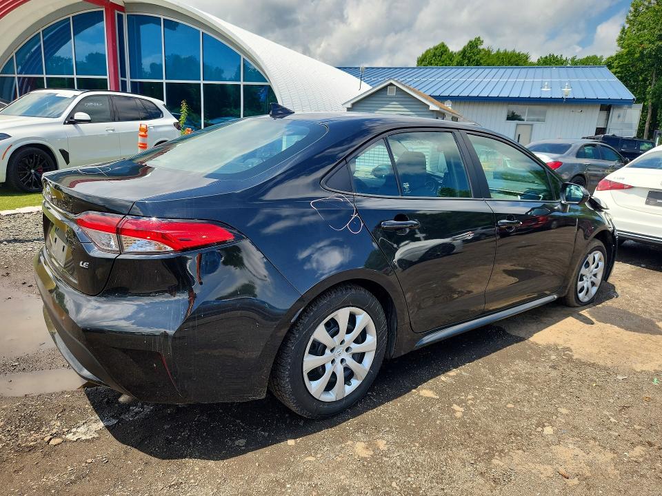 2022 Toyota Corolla VIN 5YFEPMAE8NP369219 COPART salvage auction — FRONT END, Fl - Certificate Of Title, sold $6,200 on 2026-07-06 (photo 3)