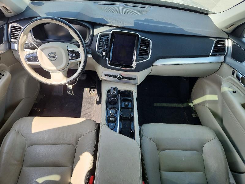 2016 Volvo Xc90 VIN YV4102XK7G1057076 COPART salvage auction — WATER/FLOOD, La - Cert Of Title-Salvage Flood, sold $3,500 on 2026-08-19 (photo 8)